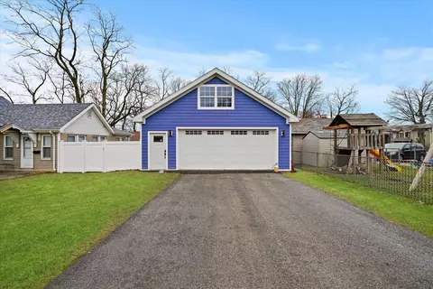 317 E 6th St #317, Lockport, IL 60441