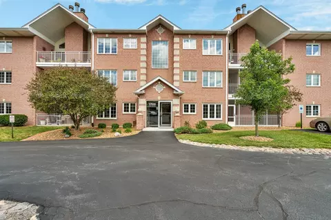 17930 Settlers Pond Way #3-1A, Orland Park, IL 60467