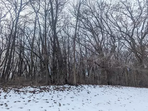 1711 Cedar Ln, Spring Grove, IL 60081