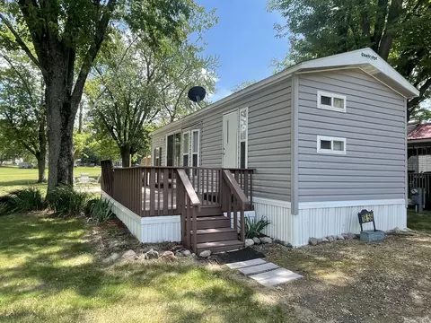 18-59 Woodhaven Lks, Sublette, IL 61367
