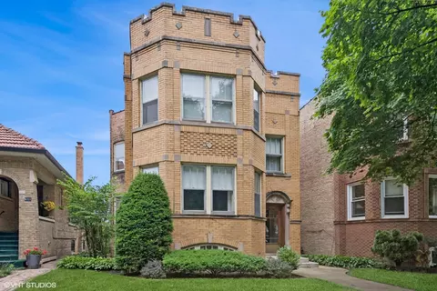 6719 N Campbell Ave, Chicago, IL 60645