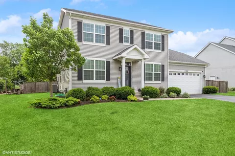 11686 Leland Ln, Huntley, IL 60142