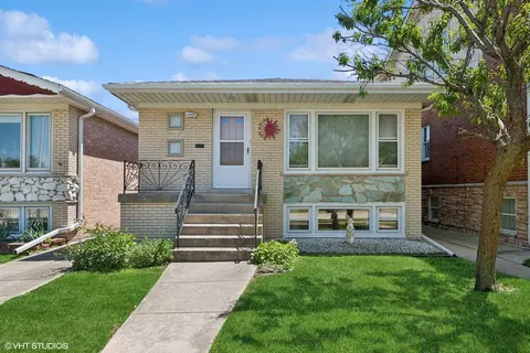 4907 N Clifton Ave, Norridge, IL 60706