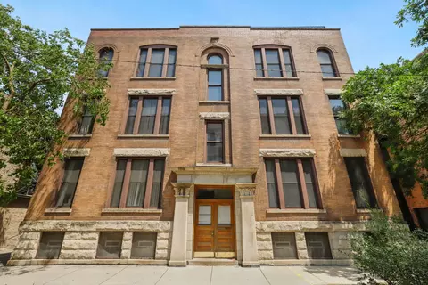 1009 N Washtenaw Ave #2S, Chicago, IL 60622