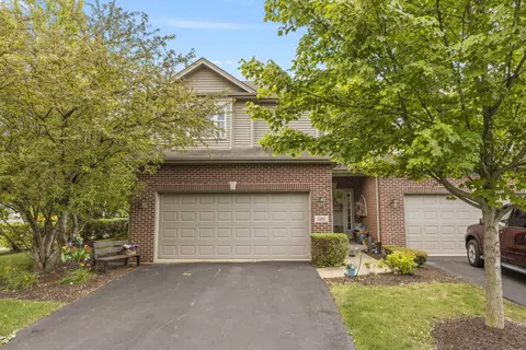 6811 White Egret Ct, Tinley Park, IL 60477