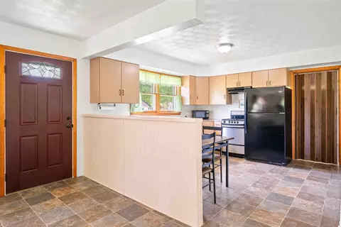 Entry Way - 508 E North St, Le Roy, IL 61752 photo 1 of 1