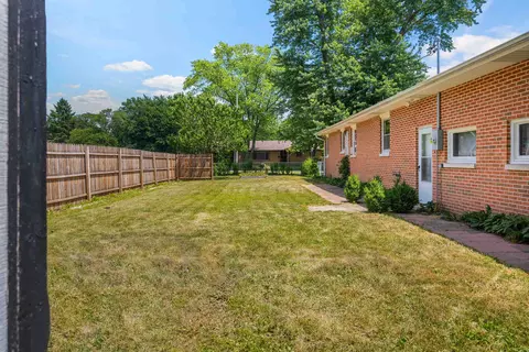 Exterior - 508 E North St, Le Roy, IL 61752 photo 7 of 9