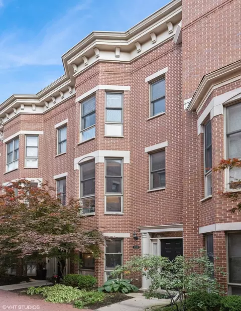 1723 W Belmont Ave #B, Chicago, IL 60657