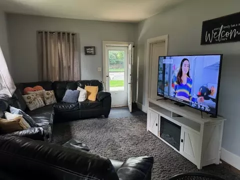 708 Summit St, Joliet, IL 60435 photo 7
