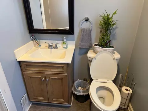 708 Summit St, Joliet, IL 60435 photo 14