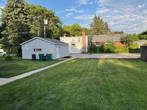 708 Summit St, Joliet, IL 60435 photo 3