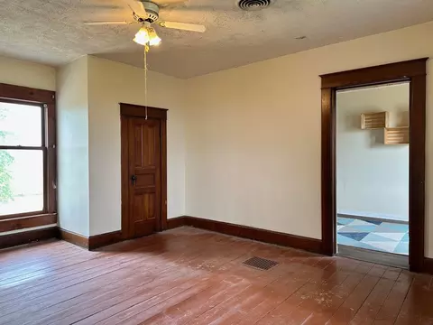 Bedroom - 139 County Road 2100 E, Longview, IL 61852 photo 1 of 4
