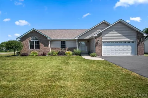 210 Legner St, Leland, IL 60531