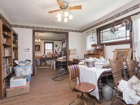 Dining - 830 Bellevue Ave, Elgin, IL 60120 photo 4 of 4