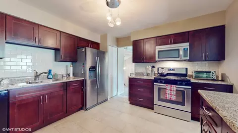 108 New Castle Ct, Rolling Meadows, IL 60008 photo 9