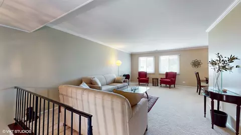 108 New Castle Ct, Rolling Meadows, IL 60008 photo 3