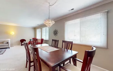 108 New Castle Ct, Rolling Meadows, IL 60008 photo 8