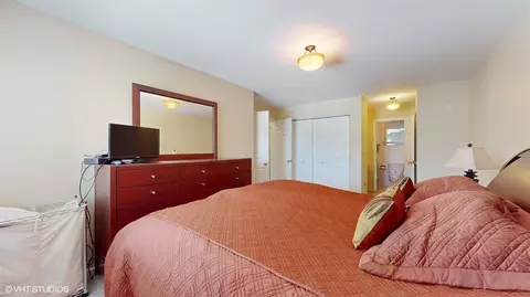 108 New Castle Ct, Rolling Meadows, IL 60008 photo 19