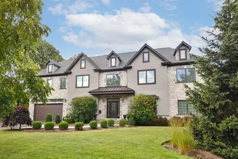 532 Appletree Ln, Deerfield, IL 60015