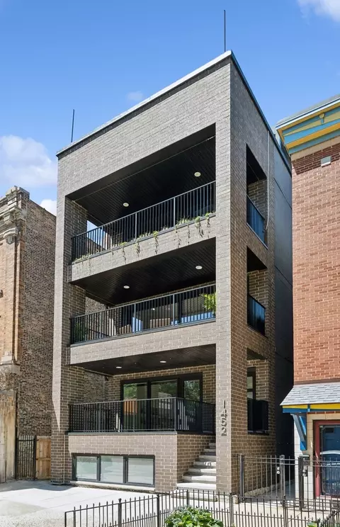 1452 N Leavitt St #2, Chicago, IL 60622