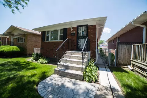 11724 S Elizabeth St, Chicago, IL 60643