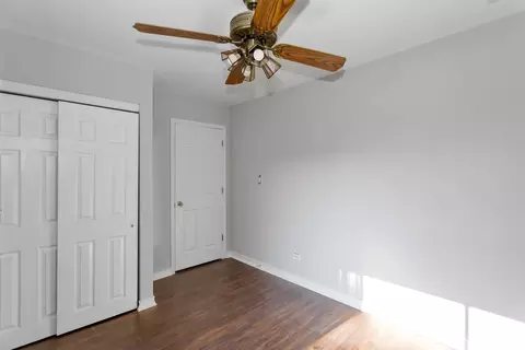 Bedroom - Undisclosed, Hoffman Estates, IL 60169 photo 3 of 5