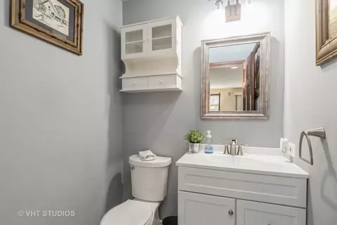 Bath - 10602 Cape Cod Ln, Huntley, IL 60142 photo 1 of 2