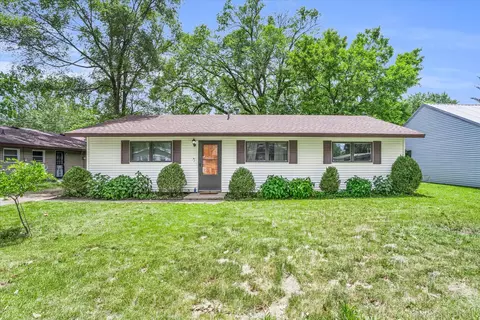 2003 Sangamon Dr, Champaign, IL 61821