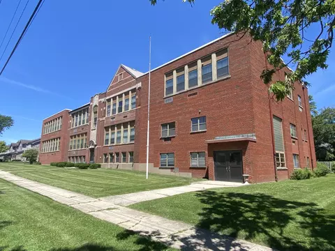 530 E Highland Ave #B8, Villa Park, IL 60181