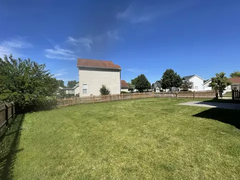 Exterior - 32671 Innetowne Ct, Lakemoor, IL 60051 photo 3 of 3