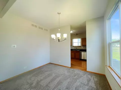 Dining - 32671 Innetowne Ct, Lakemoor, IL 60051 photo 1 of 1