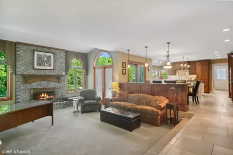 Other - 1664 Brittany Ln, Hoffman Estates, IL 60192 photo 4 of 11