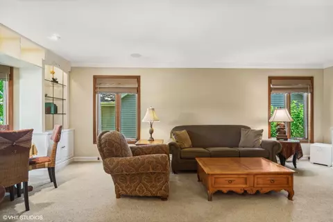 Living - 1664 Brittany Ln, Hoffman Estates, IL 60192 photo 1 of 2