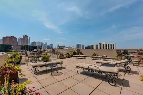 111 W Maple St #1802, Chicago, IL 60610 photo 20