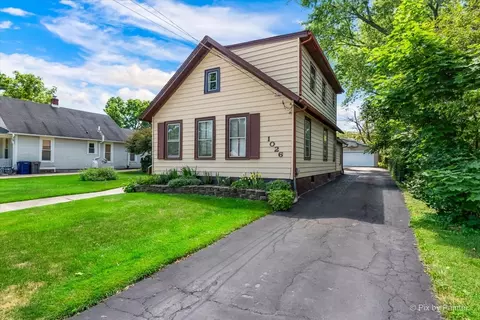 Exterior - 1026 Logan Ave, Elgin, IL 60120 photo 3 of 10