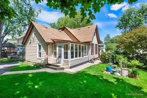 Exterior - 1026 Logan Ave, Elgin, IL 60120 photo 5 of 10