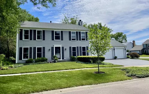 2334 Brookway Dr, Geneva, IL 60134
