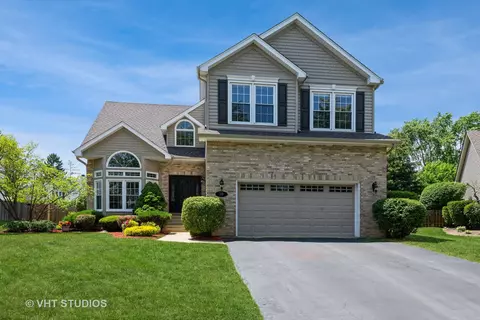 235 Knox Park Rd, Lake Zurich, IL 60047