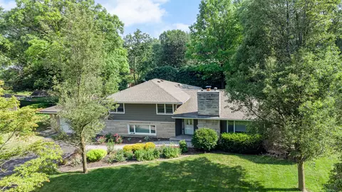2424 Suffolk Ln, Joliet, IL 60433