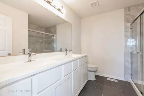 1384 Clifton Ave, Beecher, IL 60401 photo 10