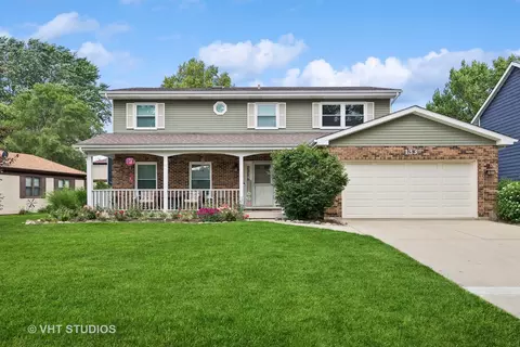 133 Amherst Dr, Bartlett, IL 60103