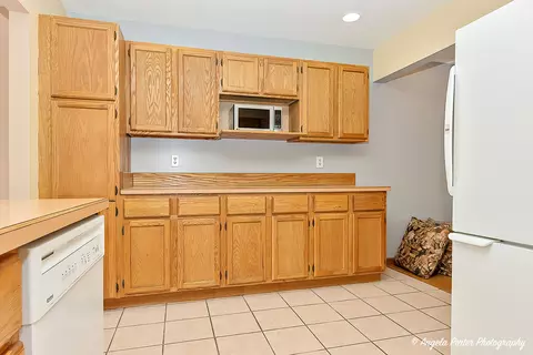 6604 Pheasant Trl, Cary, IL 60013 photo 11