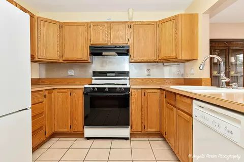 6604 Pheasant Trl, Cary, IL 60013 photo 14