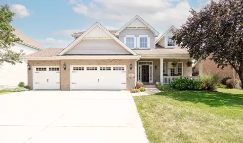 15029 S Hillside Dr, Lockport, IL 60441