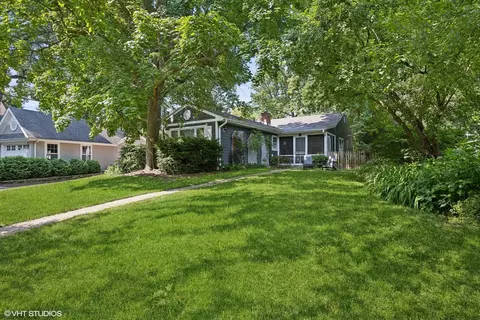 1930 Dale Ave, Highland Park, IL 60035