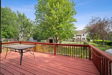 400 Park Place Dr, Normal, IL 61761 photo 28