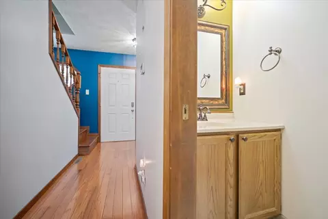 400 Park Place Dr, Normal, IL 61761 photo 4
