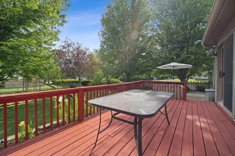 400 Park Place Dr, Normal, IL 61761 photo 29