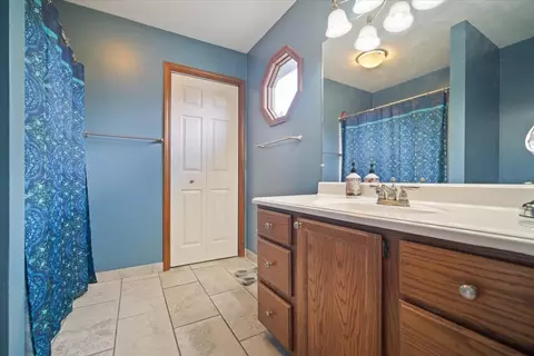 400 Park Place Dr, Normal, IL 61761 photo 22
