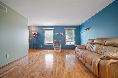 400 Park Place Dr, Normal, IL 61761 photo 7